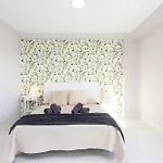 Home2book Spacious Harbour Views, Cruz Санта-Крус-де-Тенерифе